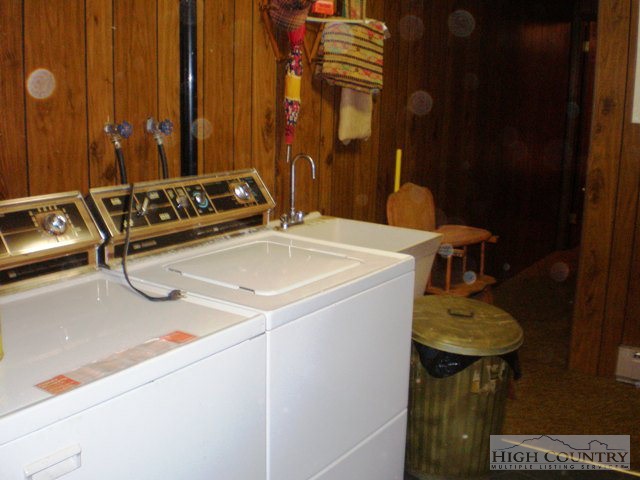 306 Trivette Hollow Road Creston, NC 28615 - Photo 4 of 24 Gallery Image 4