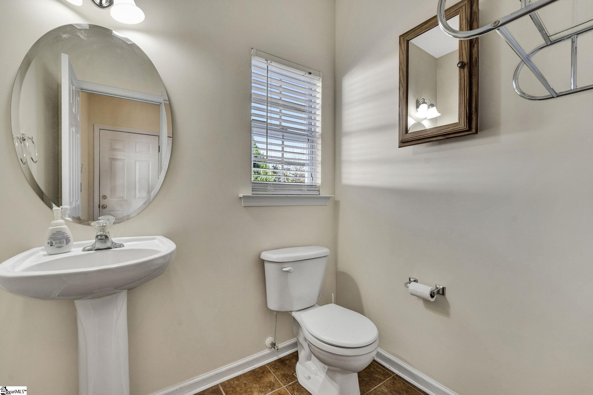 27 Irish Moss Court Simpsonville, SC 29680 - Photo 11 of 36