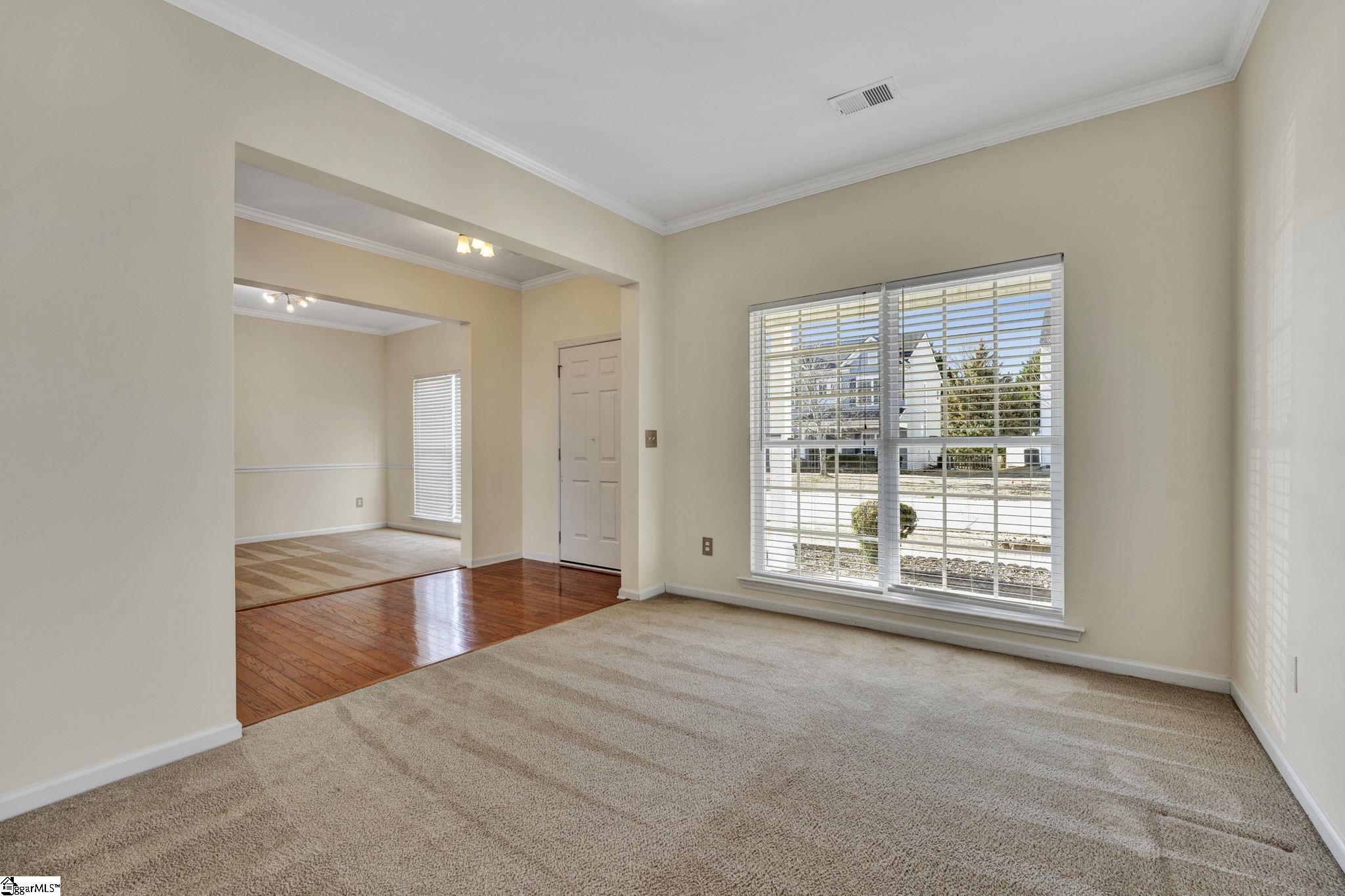 27 Irish Moss Court Simpsonville, SC 29680 - Photo 5 of 36