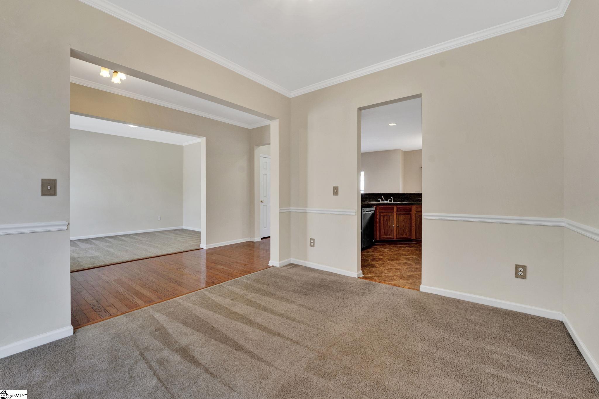 27 Irish Moss Court Simpsonville, SC 29680 - Photo 7 of 36