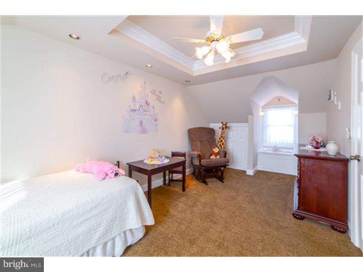 623 Rutledge Avenue Folsom, PA 19033 - Photo 13 of 25 Gallery Image 13
