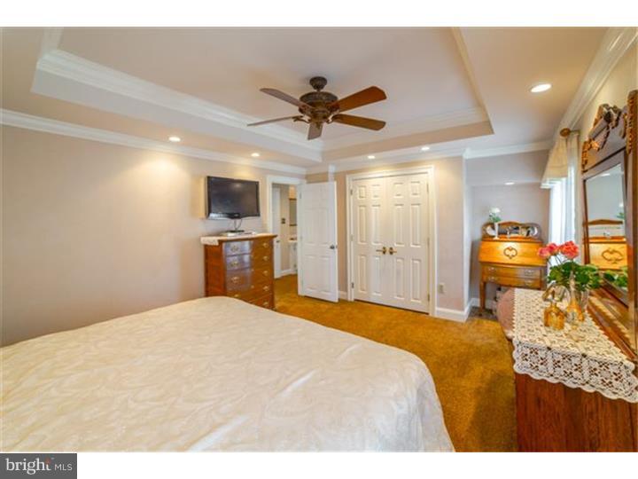 623 Rutledge Avenue Folsom, PA 19033 - Photo 18 of 25 Gallery Image 18