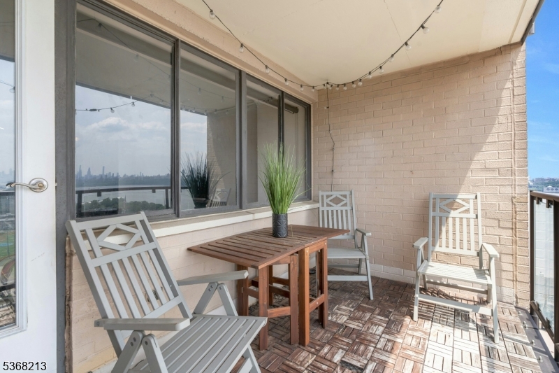 1203 River Road, Unit 19K Edgewater, NJ 07020 - Photo 19 of 26