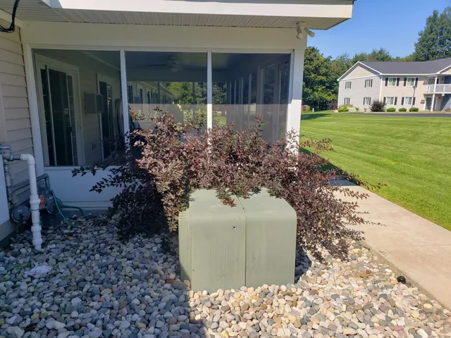 $621 | 228 Dewitt Avenue, Fremont, MI 49412