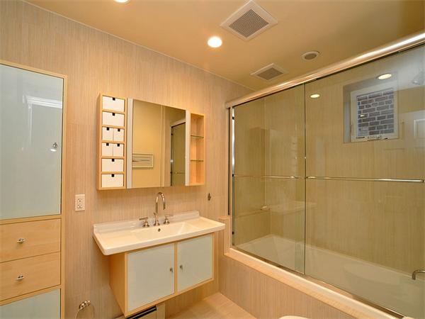 12 Kilsyth Road, Unit 4 Brookline, MA 02445 - Photo 8 of 10