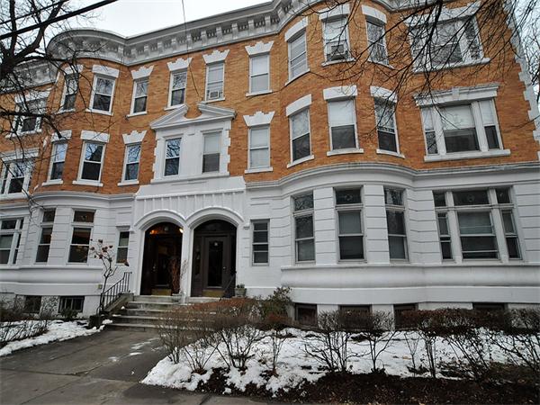 12 Kilsyth Road, Unit 4 Brookline, MA 02445 - Photo 10 of 10