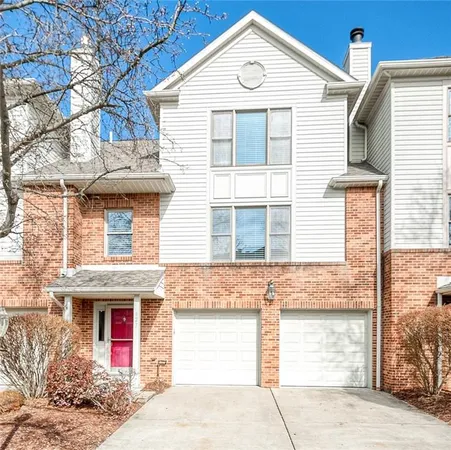 $319,900 | 127 Fairway Landings Drive, Canonsburg, PA 15317