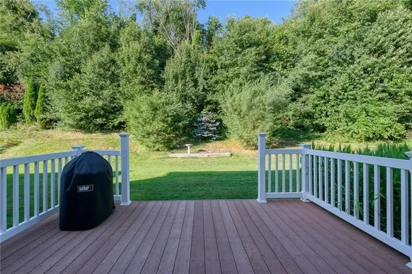 $319,900 | 127 Fairway Landings Drive, Canonsburg, PA 15317