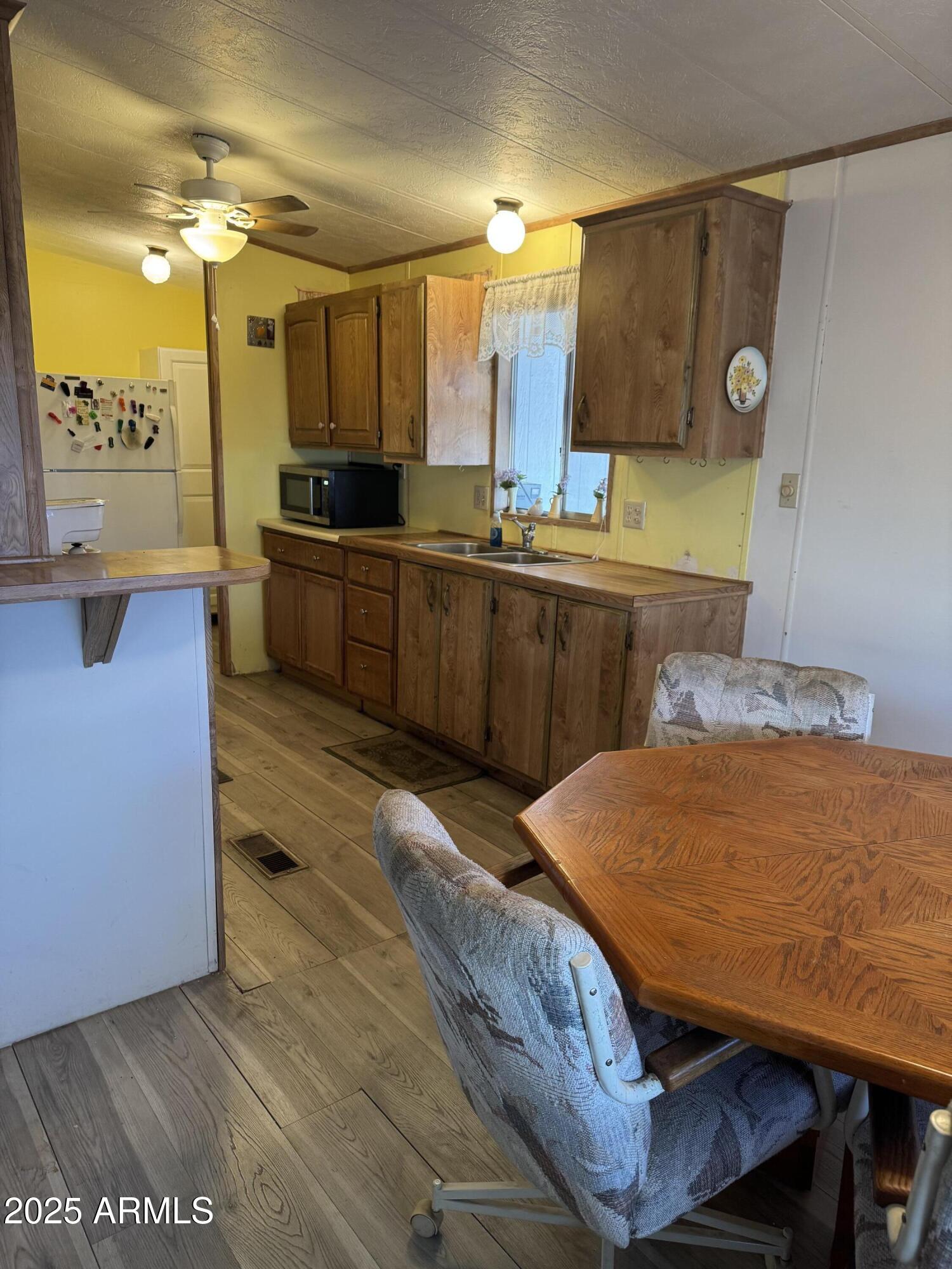 3500 South Tomahawk Road, Unit 158 Apache Junction, AZ 85119 - Photo 4 of 26 IMG_2104