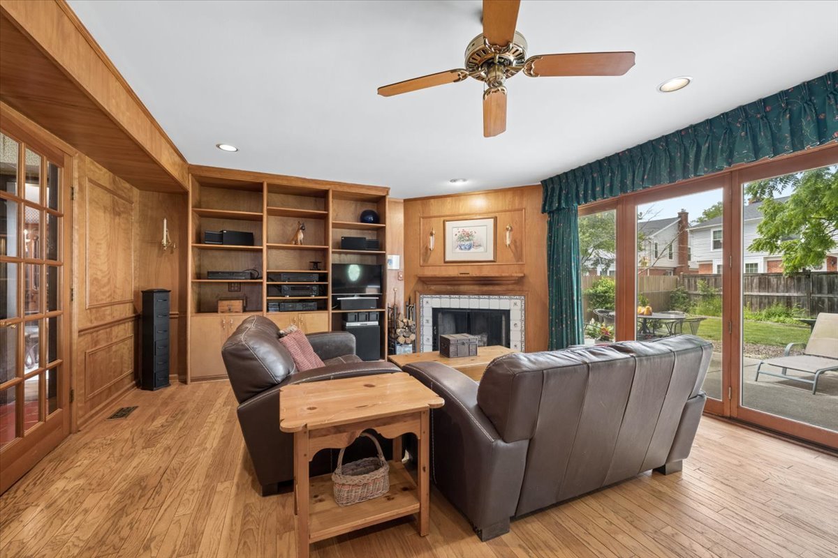 1699 Harding Road Northfield, IL 60093 - Photo 11 of 33 Gallery Image 11
