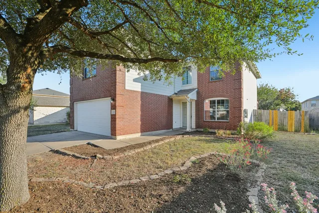 $289,900 | 125 Phillips Street, Hutto, TX 78634