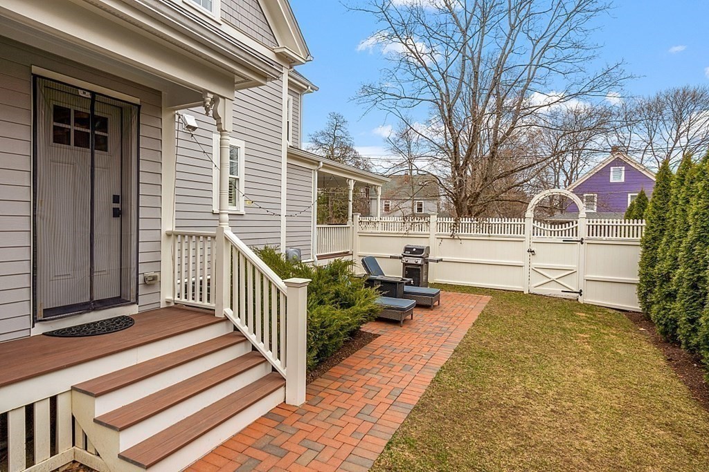 40 Pine Street Concord, MA 01742 - Photo 28 of 31