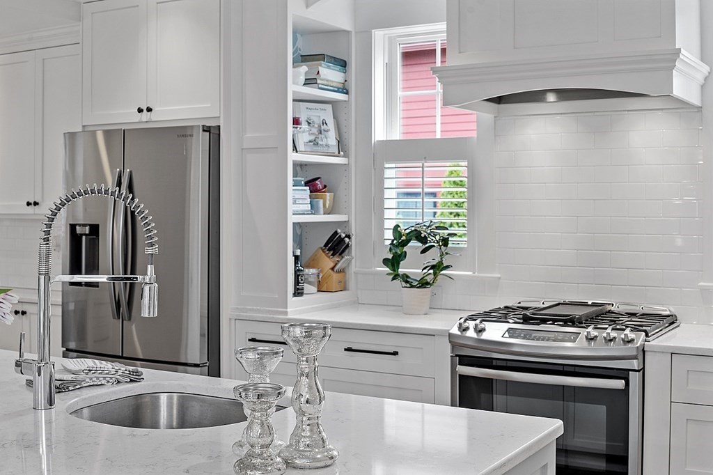 40 Pine Street Concord, MA 01742 - Photo 8 of 31