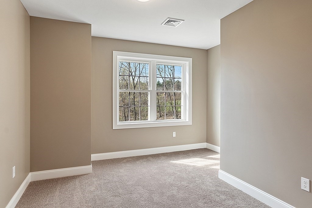 65 McIntire Road Fitchburg, MA 01420 - Photo 30 of 39 Gallery Image 30