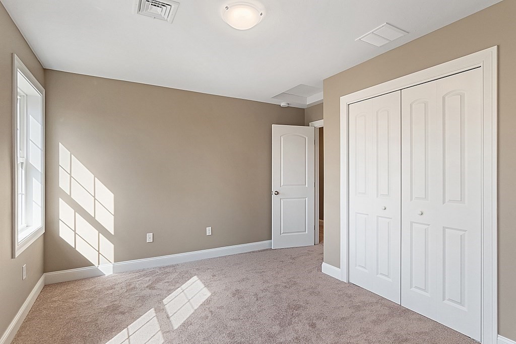 65 McIntire Road Fitchburg, MA 01420 - Photo 33 of 39 Gallery Image 33