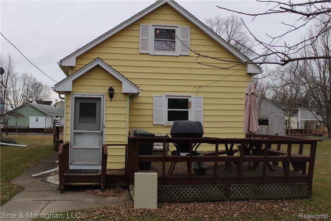 405 Pointe Tremble Road Algonac, MI 48001 - Photo 2 of 27 IMG_0134.JPG