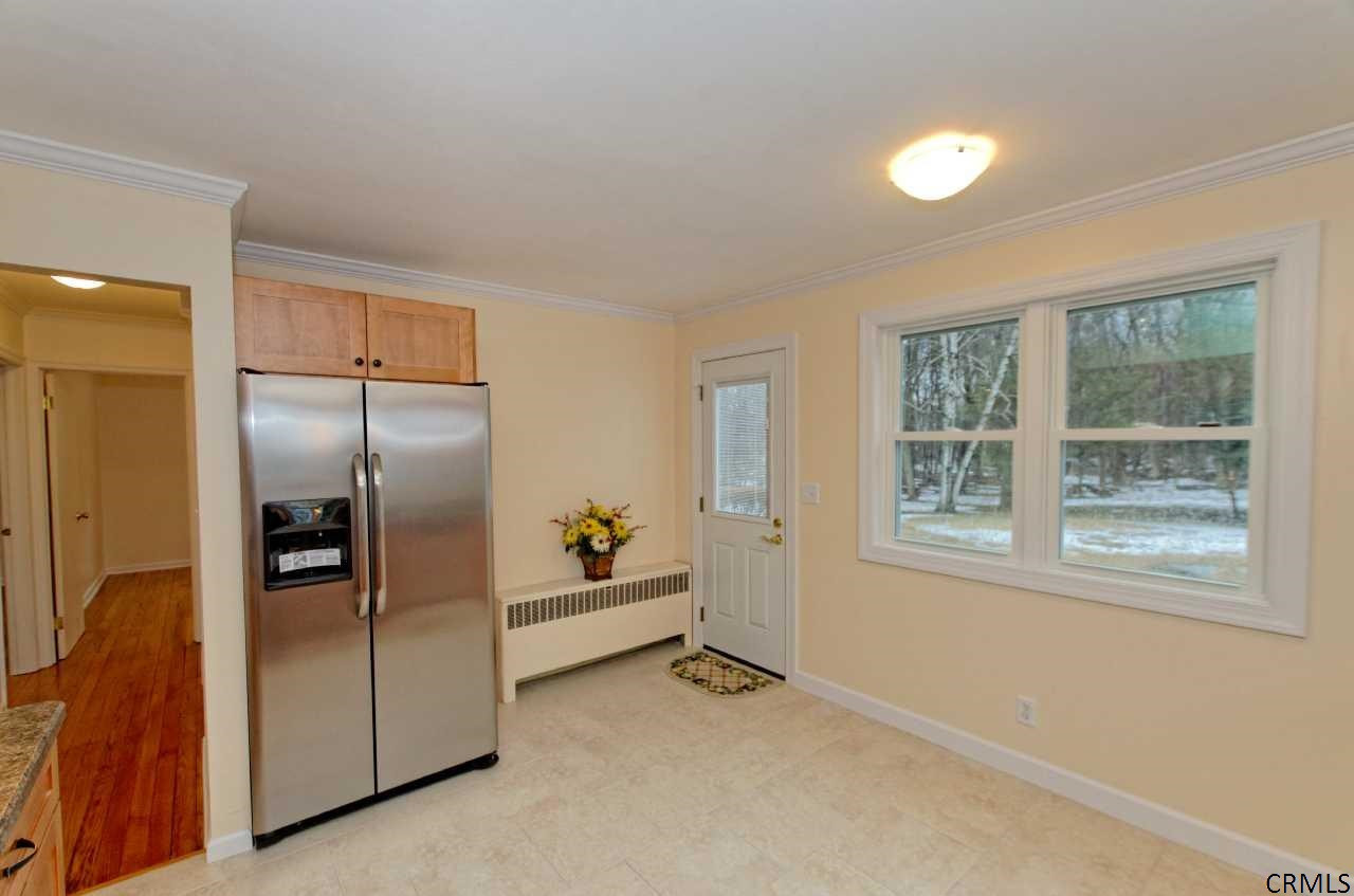 35 Rapple Drive Colonie, NY 12205 - Photo 11 of 25 Photo 11