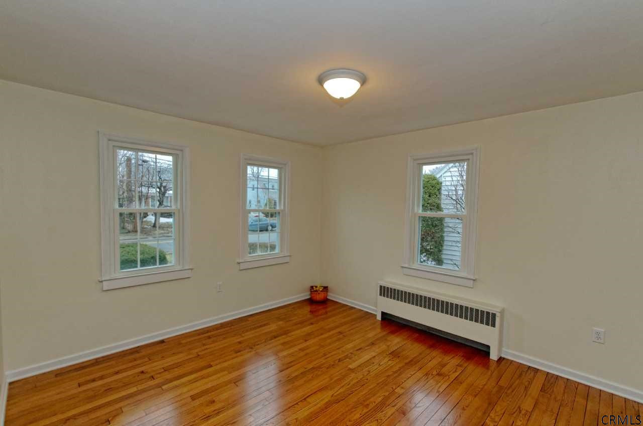 35 Rapple Drive Colonie, NY 12205 - Photo 12 of 25 Photo 12