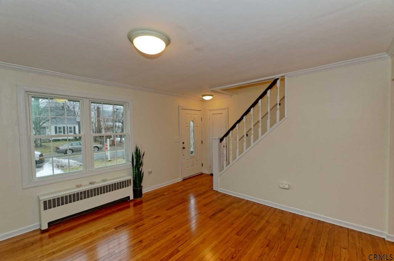 35 Rapple Drive Colonie, NY 12205 - Photo 5 of 25 Photo 5