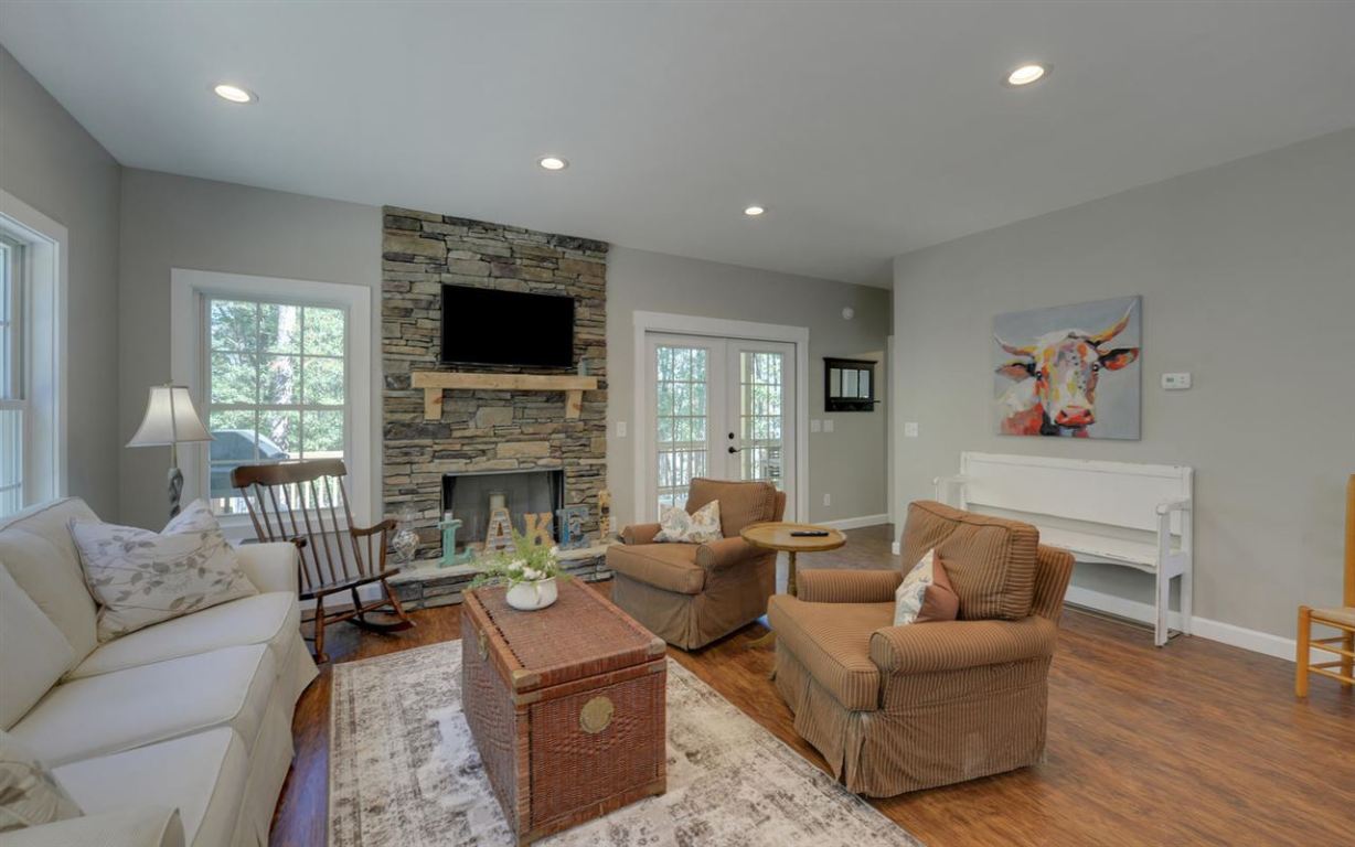 263 Spring Branch Circle Toccoa, GA 30577 - Photo 8 of 26 Gallery Image 8