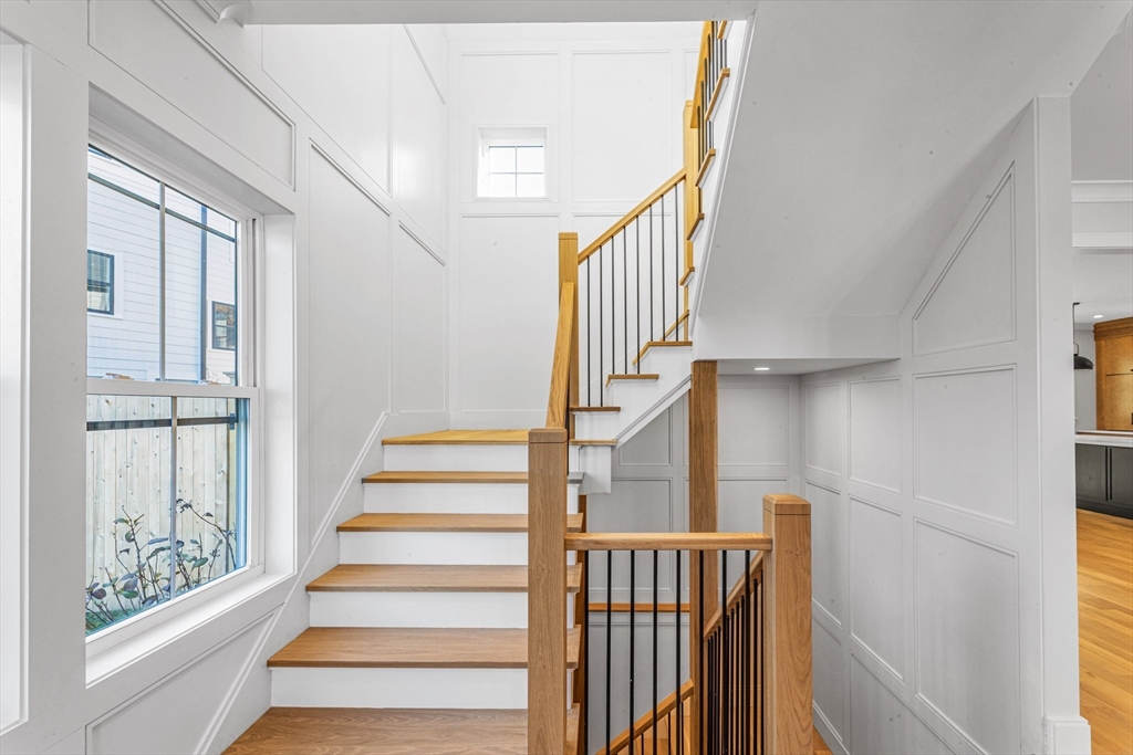 415 Poplar Street Boston, MA 02131 - Photo 14 of 31 a view of entryway