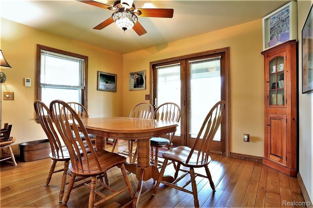 951 Savage Road Belleville, MI 48111 - Photo 14 of 50 s17.jpeg