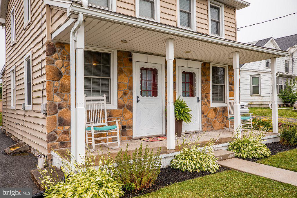 1309 Front Street Lititz, PA 17543 - Photo 3 of 43