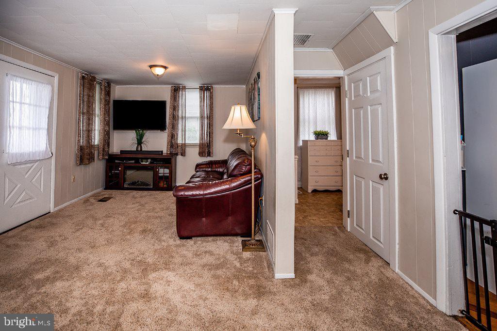 1309 Front Street Lititz, PA 17543 - Photo 10 of 43