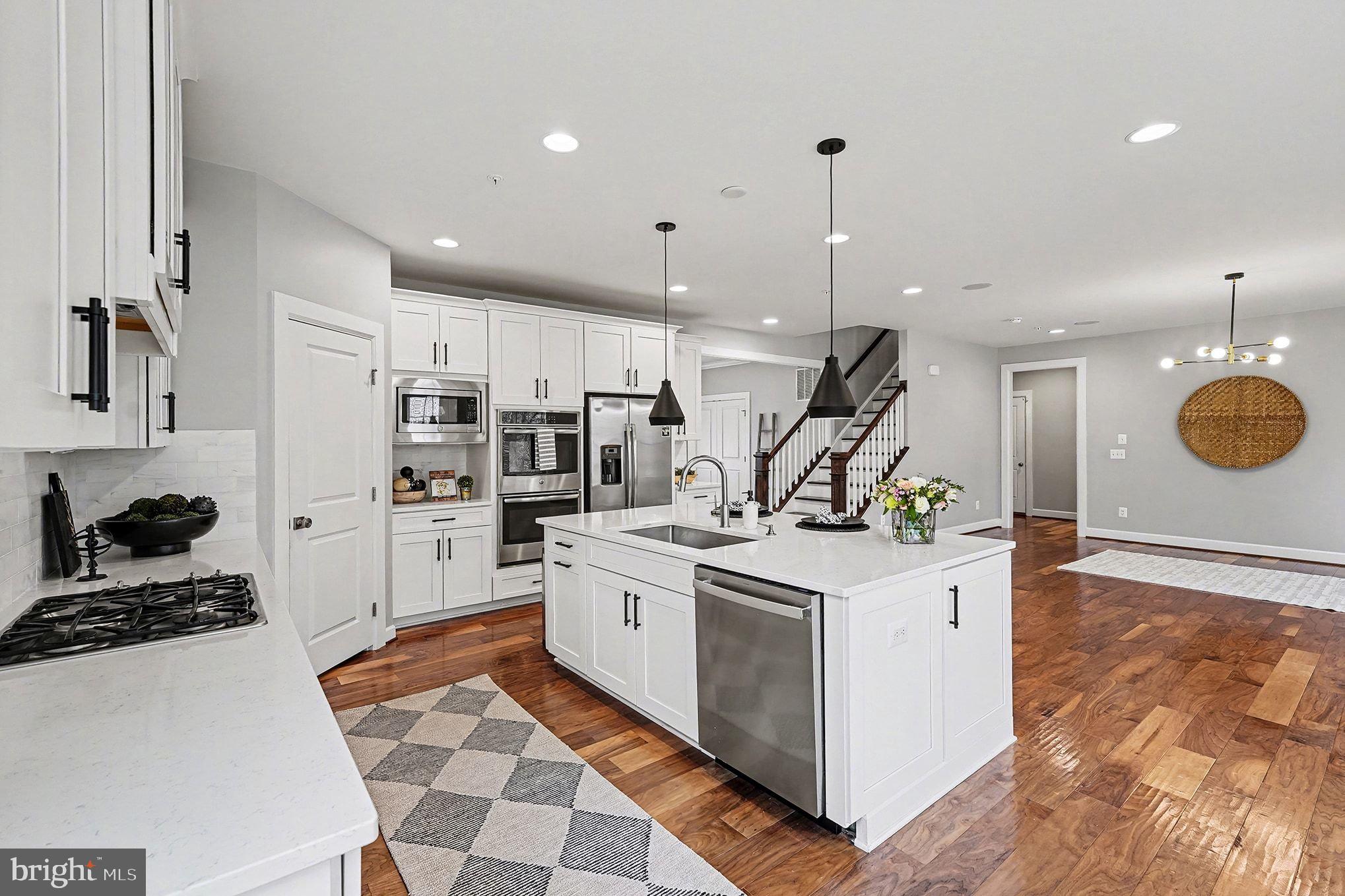 2350 Sweet Pepperbrush Loop Dumfries, VA 22026 - Photo 19 of 82