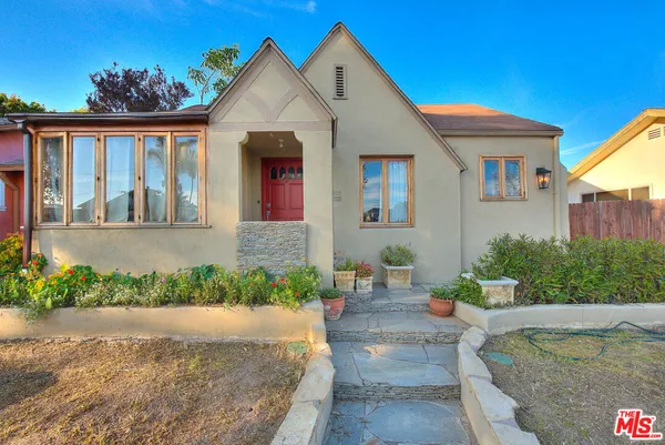 $975,000 | 305 West Ellis Avenue, Inglewood, CA 90302