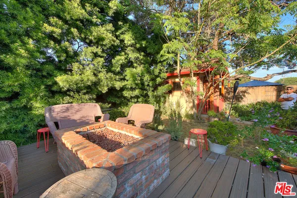 $975,000 | 305 West Ellis Avenue, Inglewood, CA 90302