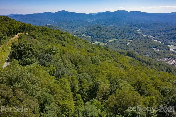 $35,000 | 516 Southcliff Parkway, Unit 711, Fairview, NC 28730