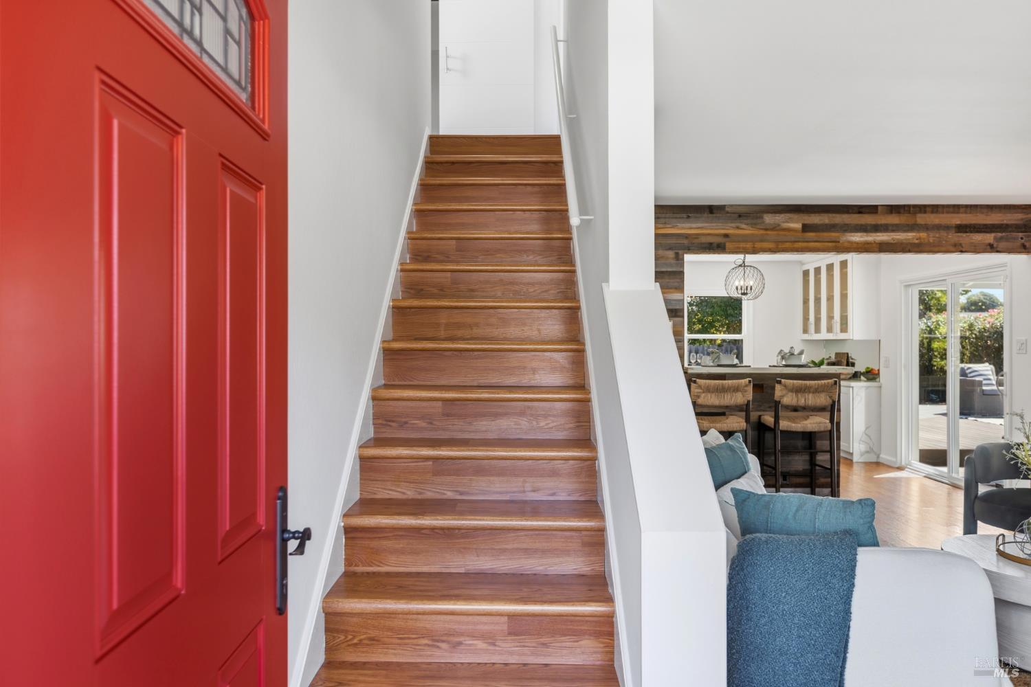320 Foster Road Napa, CA 94558 - Photo 4 of 31 Gallery Image 4