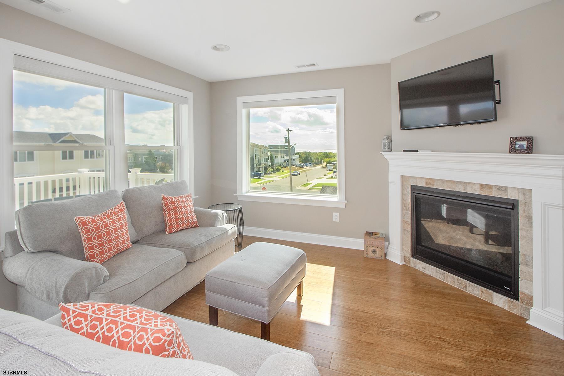 352 31st Street South Brigantine, NJ 08203 - Photo 2 of 25