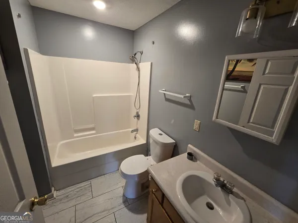 $1,500 | 629 Hanson Street, Macon, GA 31206