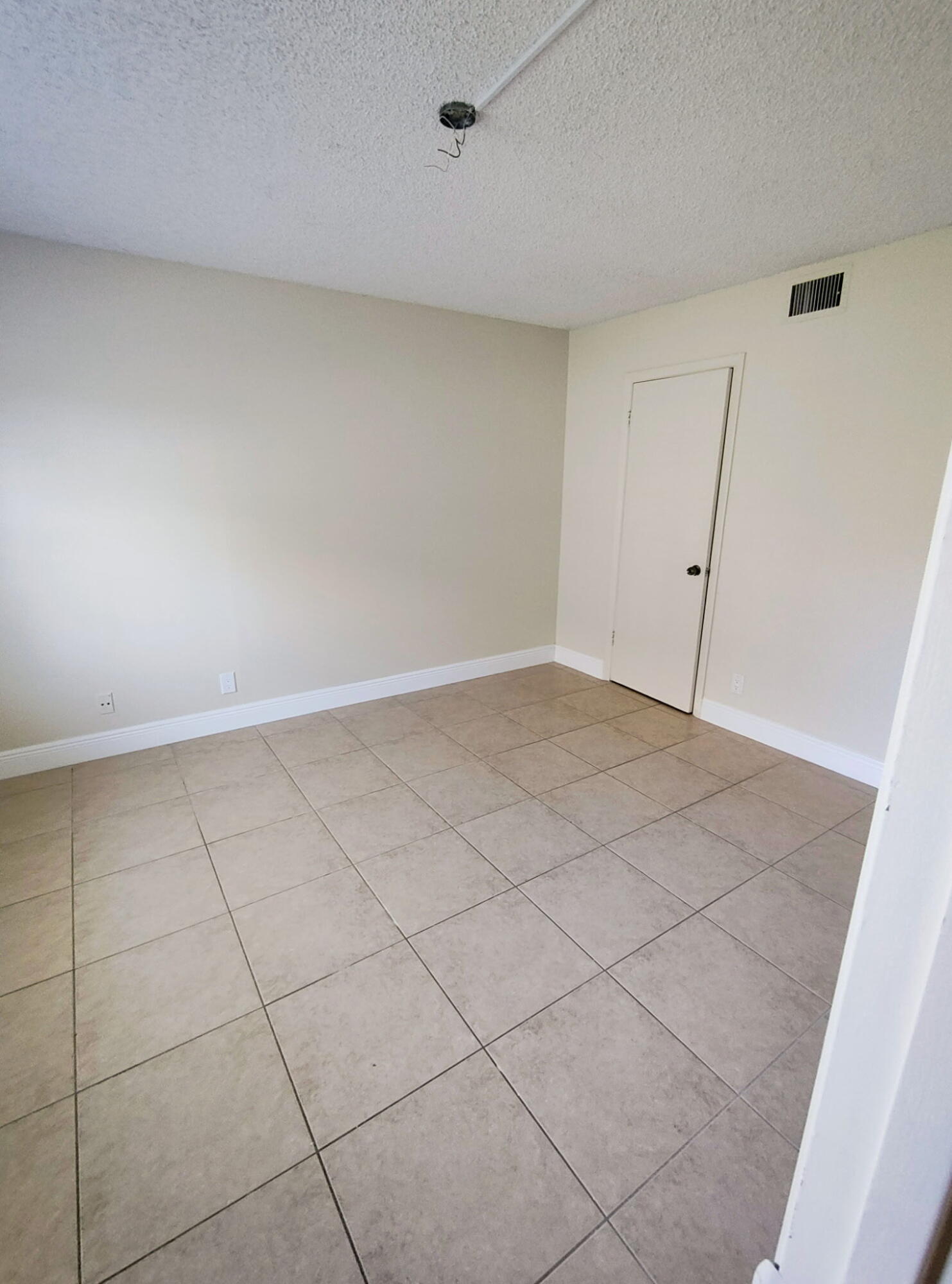 6736 Palmetto Circle South, Unit 102 Boca Raton, FL 33433 - Photo 10 of 13 3563212806320360698