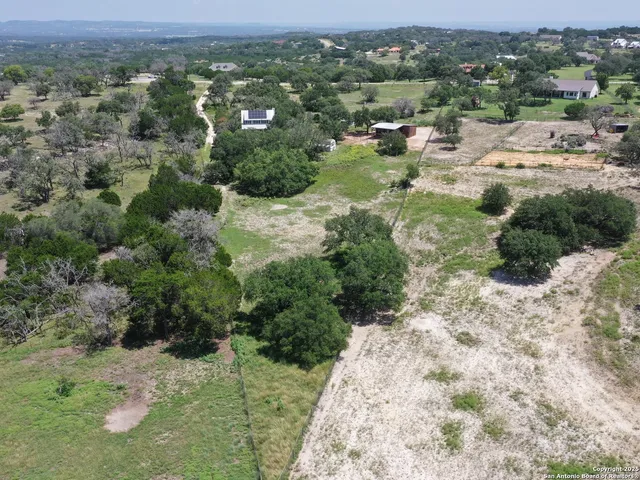 $699,000 | 133 Juniper Lane, Boerne, TX 78006