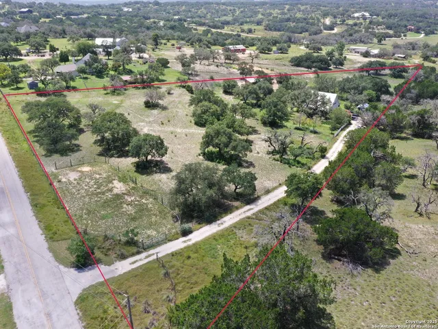 $699,000 | 133 Juniper Lane, Boerne, TX 78006