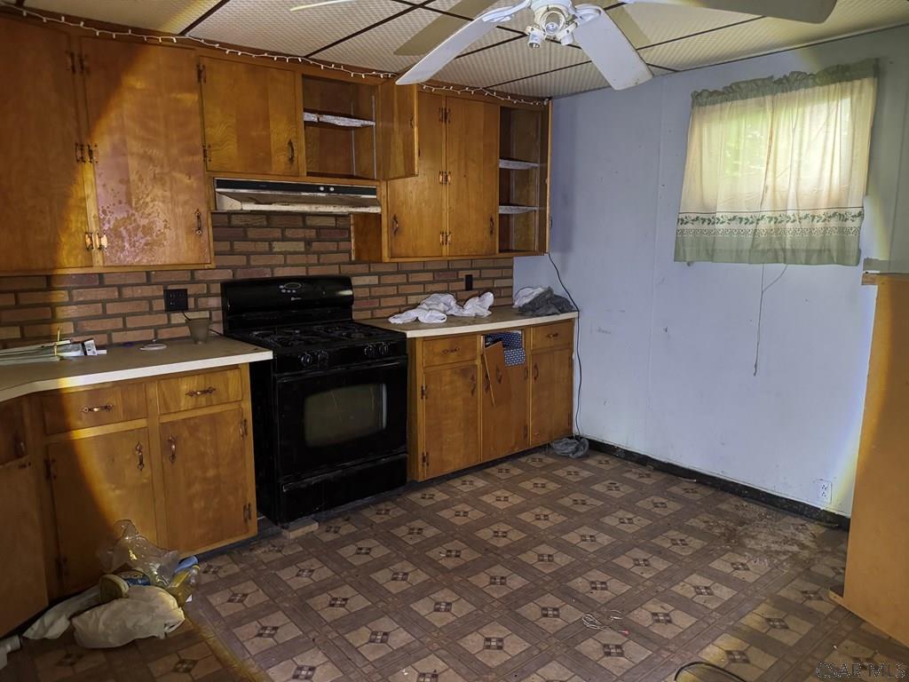820 Von Lunen Road Johnstown, PA 15902 - Photo 5 of 19