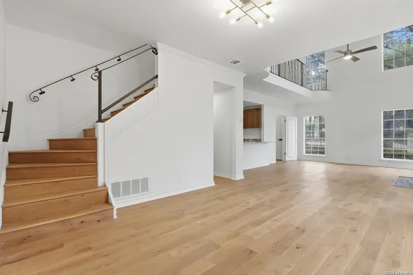 $3,600 | 486 East Olmos Drive, San Antonio, TX 78212