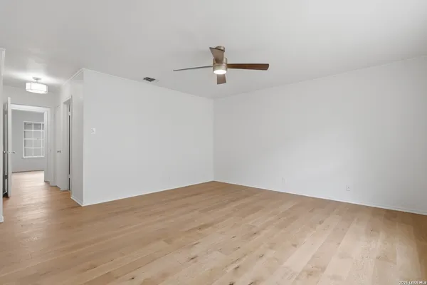 $3,600 | 486 East Olmos Drive, San Antonio, TX 78212