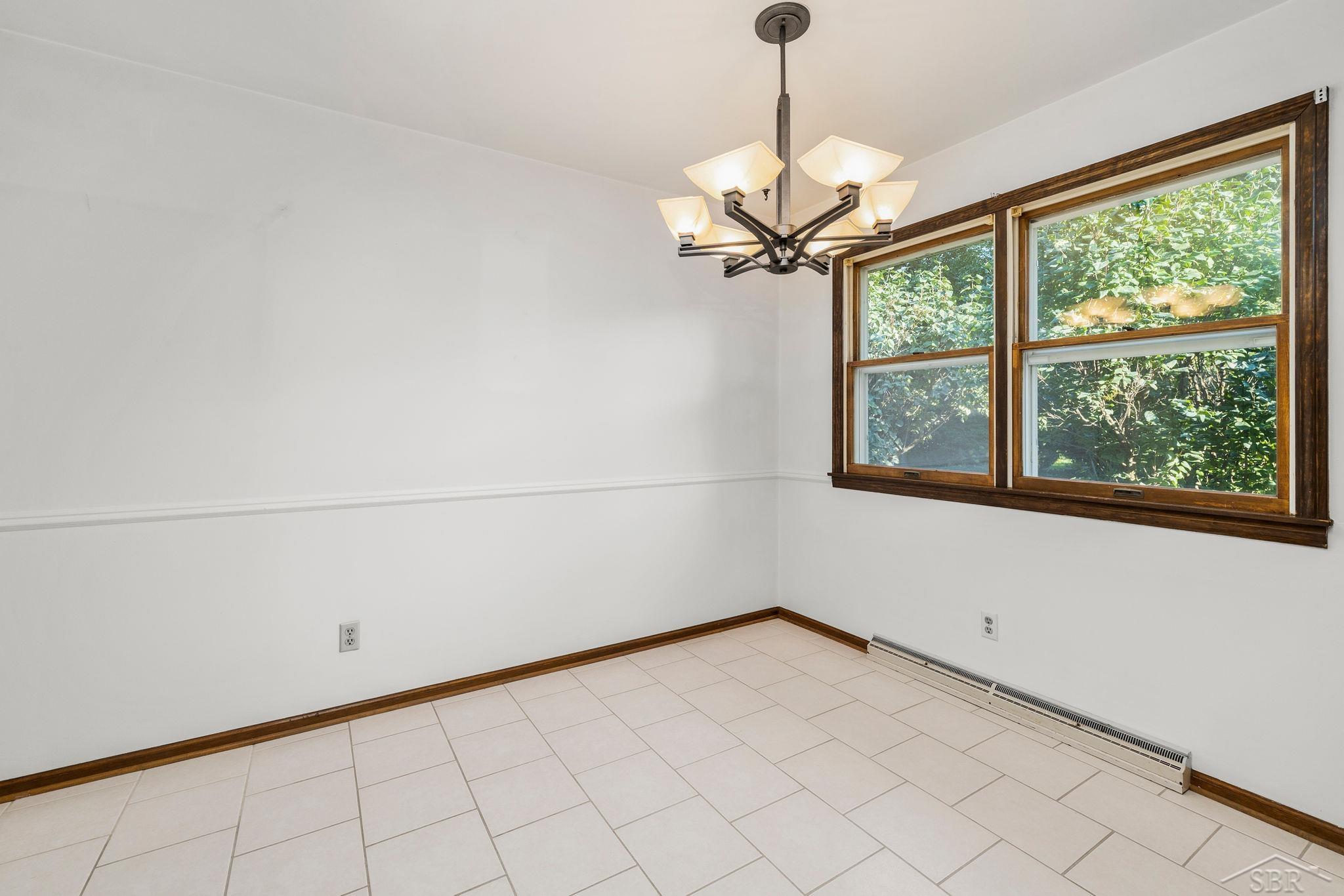 5339 Shattuck Road Saginaw, MI 48603 - Photo 16 of 42 50085797-15.JPG