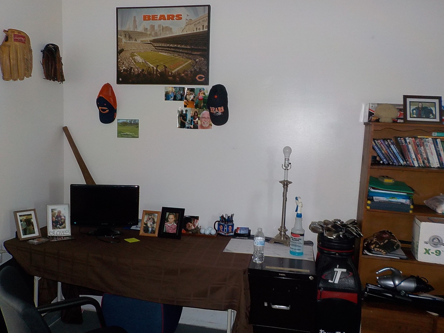 3006 Kane Road Leland, IL 60531 - Photo 13 of 21 a view of a workspace with furniture