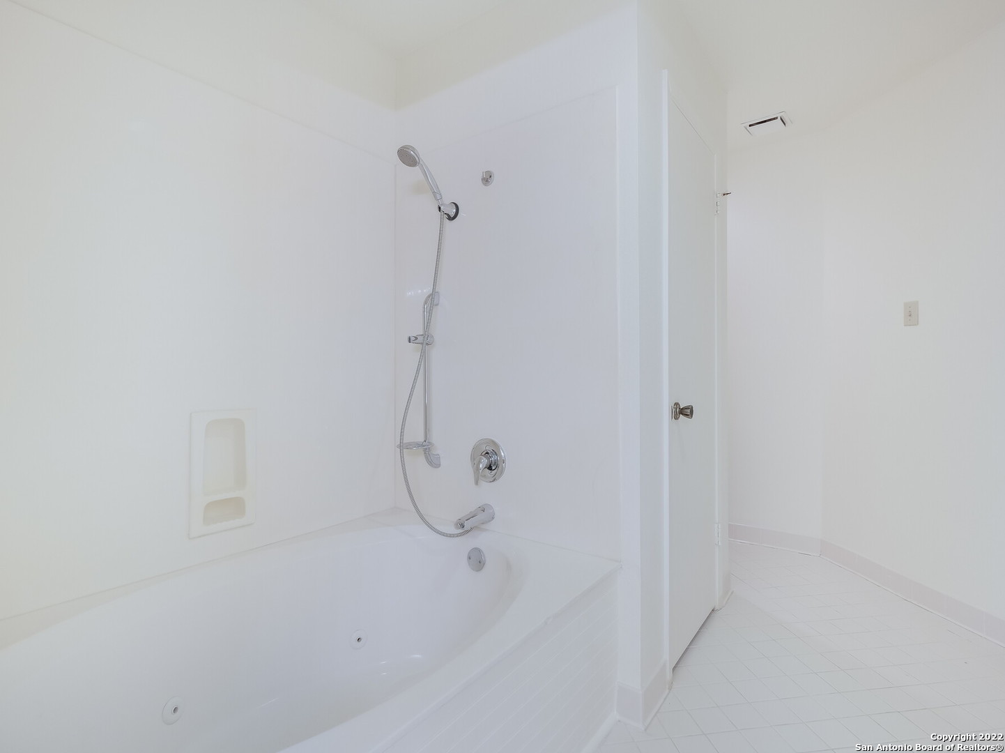 9231 Linbrooke San Antonio, TX 78250 - Photo 21 of 28 a bathroom with a shower
