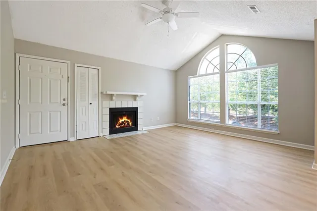 $1,900 | 901 Wentworth Court, Alpharetta, GA 30022