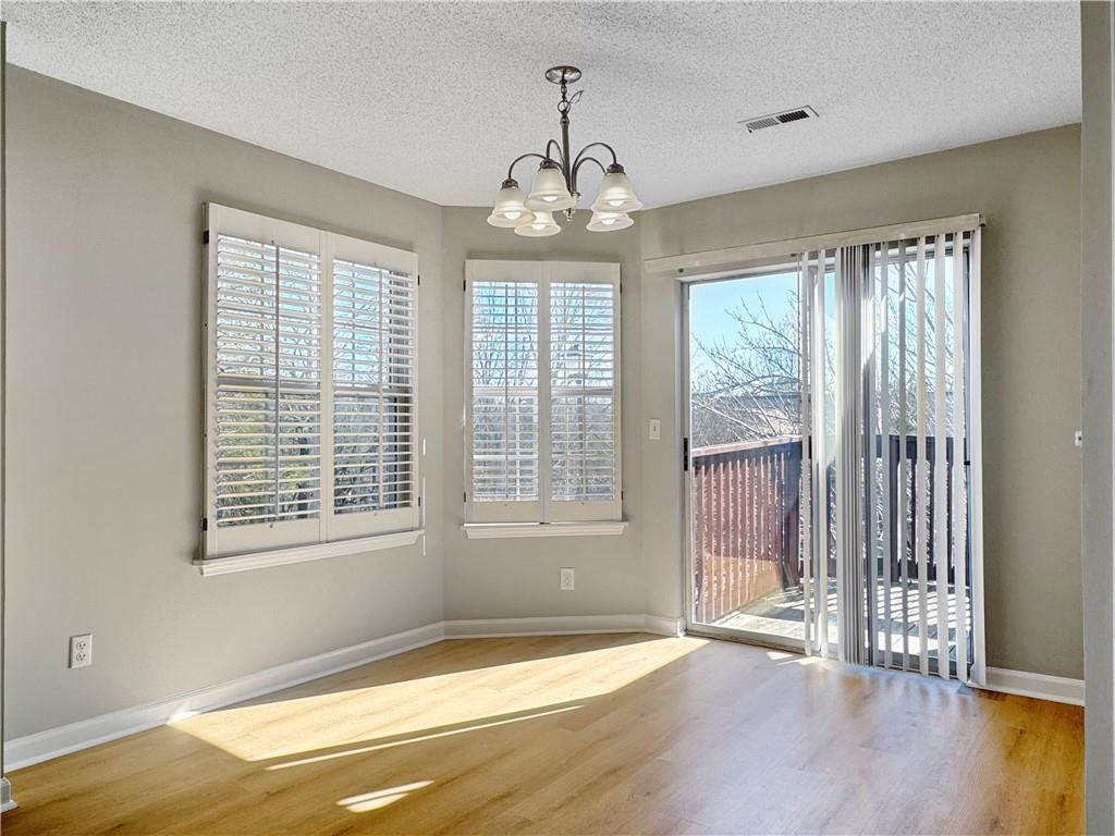 901 Wentworth Court Alpharetta, GA 30022 - Photo 7 of 26