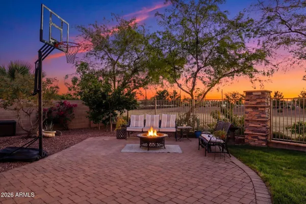 $769,900 | 3118 South Colonial Street, Gilbert, AZ 85295