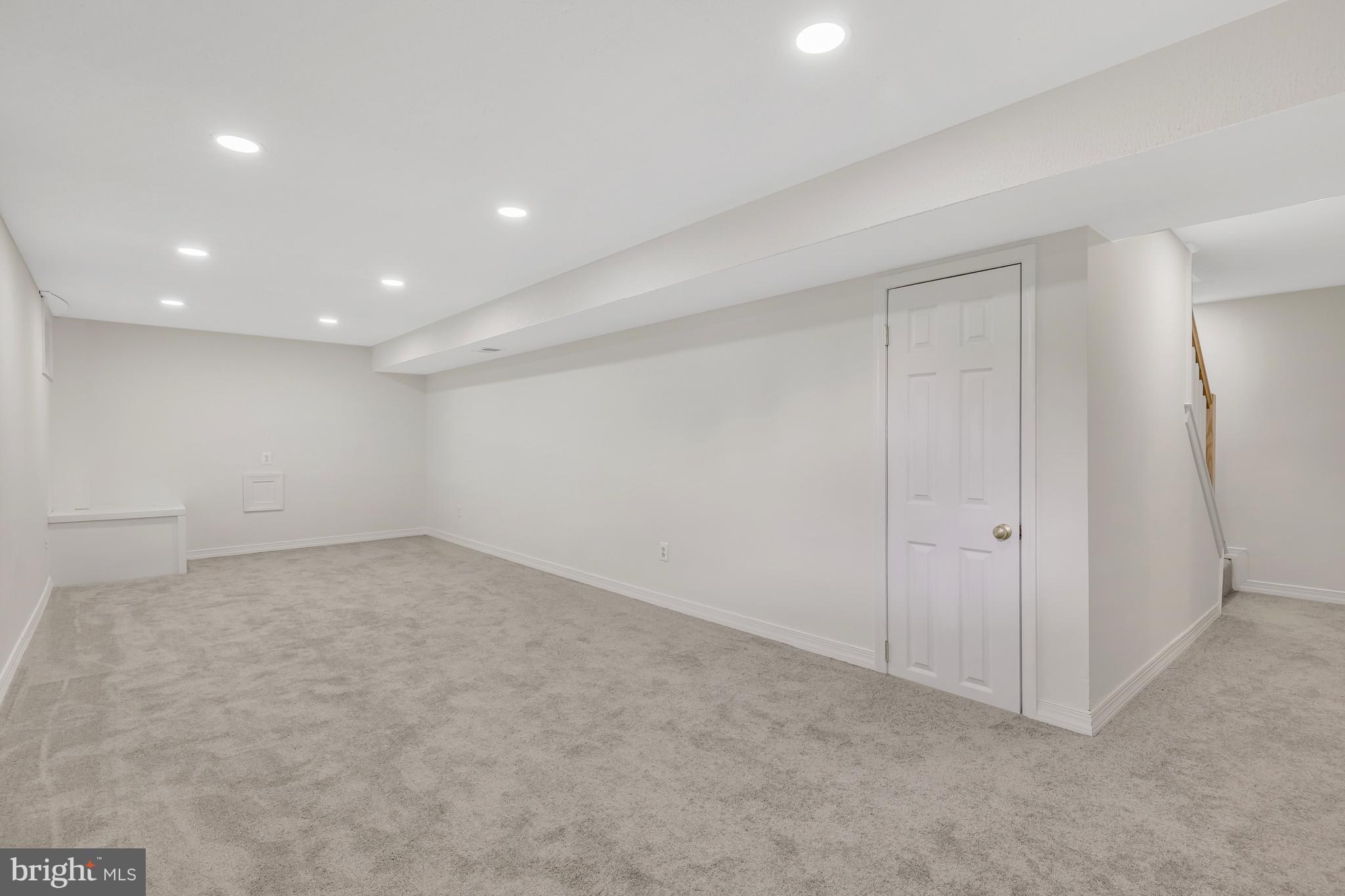 5481 Braddock Ridge Drive Centreville, VA 20120 - Photo 44 of 67 Lower level rec room