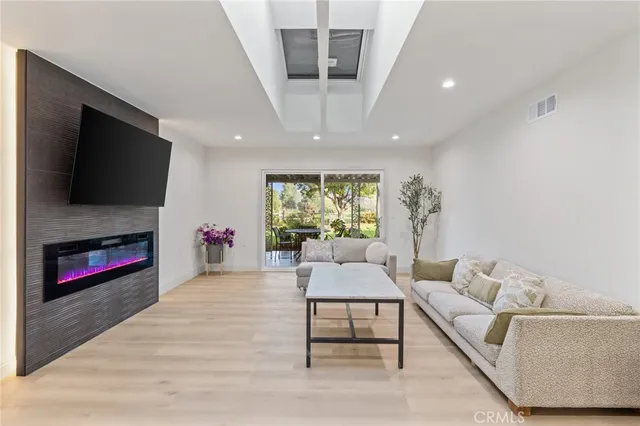 $1,249,888 | 3422 Calle Azul, Unit A, Laguna Woods, CA 92637