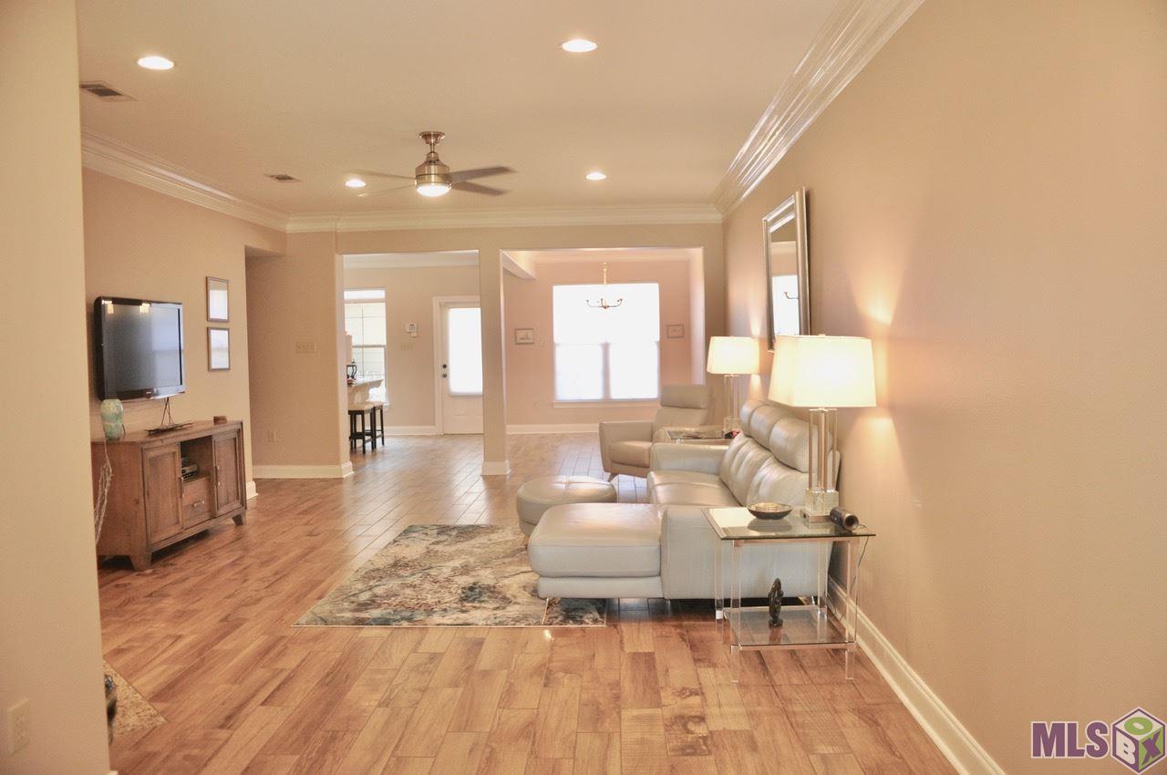 18639 Perkins Road, Unit 2 Prairieville, LA 70769 - Photo 3 of 20 Gallery Image 3
